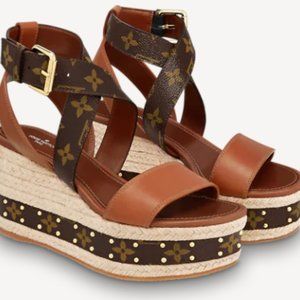 Louis Vuitton BOUNDARY WEDGE SANDAL  37.5